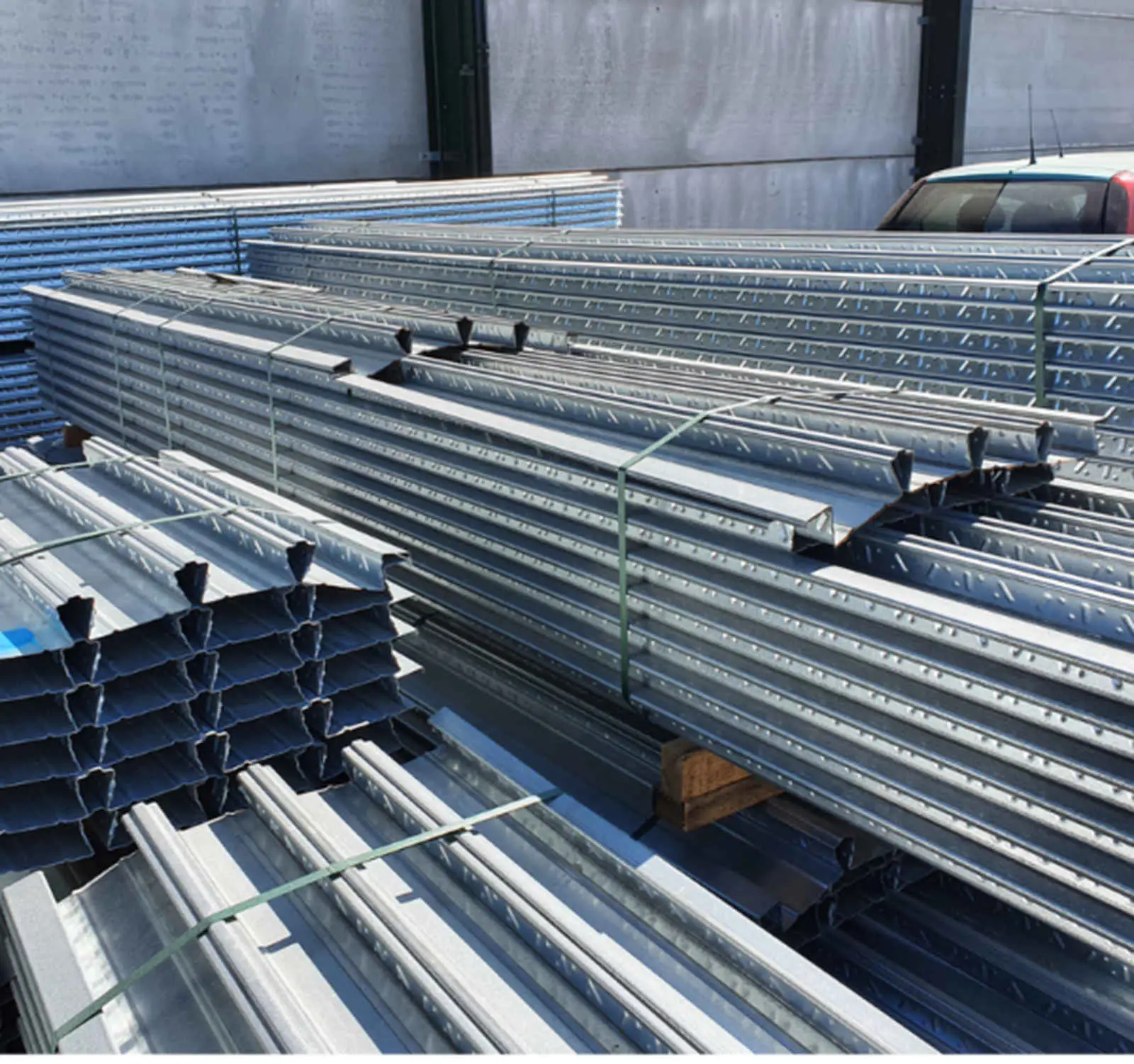 metal floor decking
